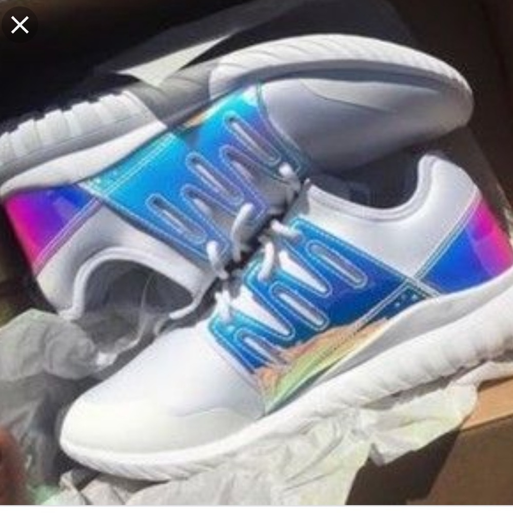 ADIDAS TUBULAR NOVA HOLOGRAM IRIDESCENT WHITE